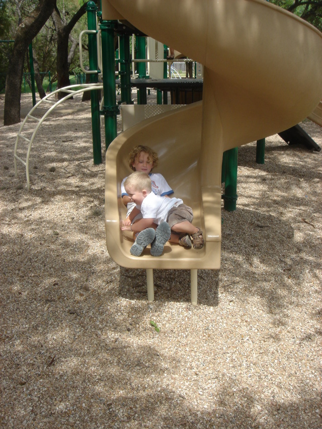 2006/07(July)/Ian-Kyla-Vale/640x480_2006-07-01 12-26-42.JPG